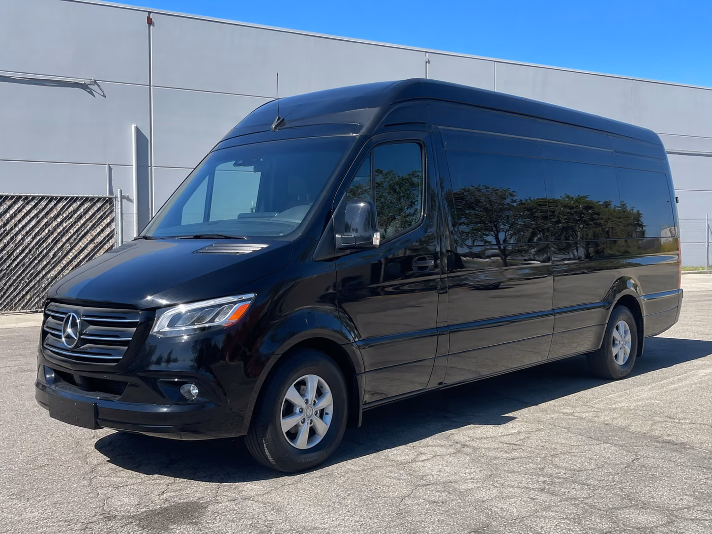 brooklyn park employee shuttle services throughout brooklyn park and minnesota