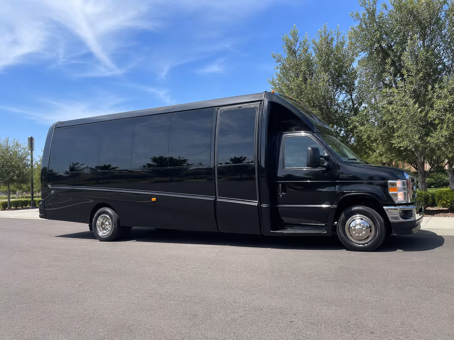 from wayzata bay to the dance floor your whole night in one bus