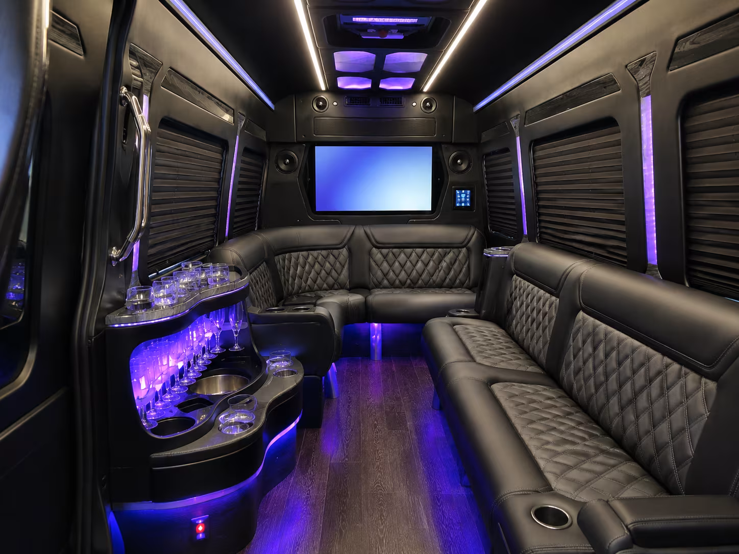 get your group to the minneapolis convention center in one bus
