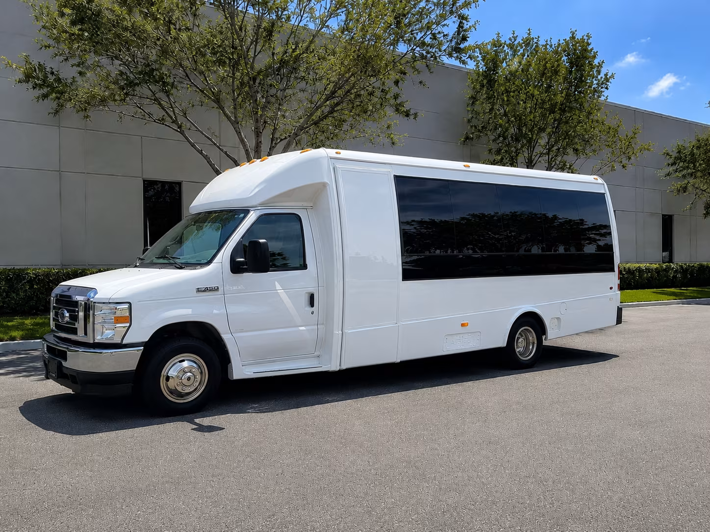 head to waconia wine country without anyone playing designated driver