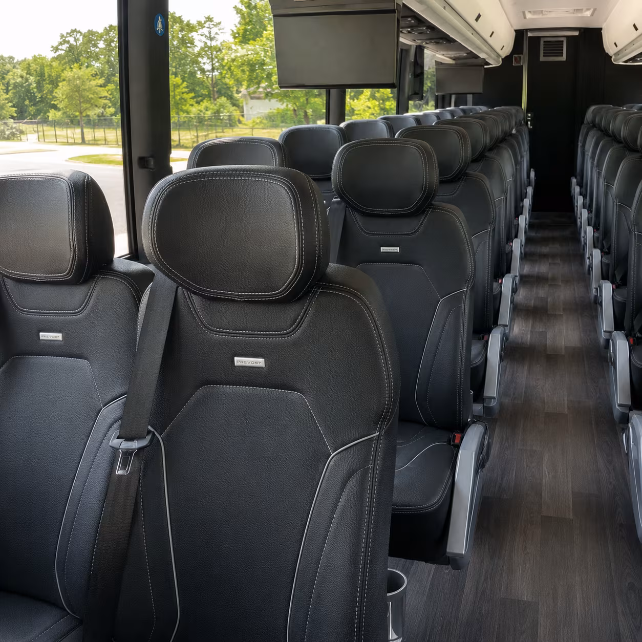 minneapolis charter bus rentals for minneapolis school field trips