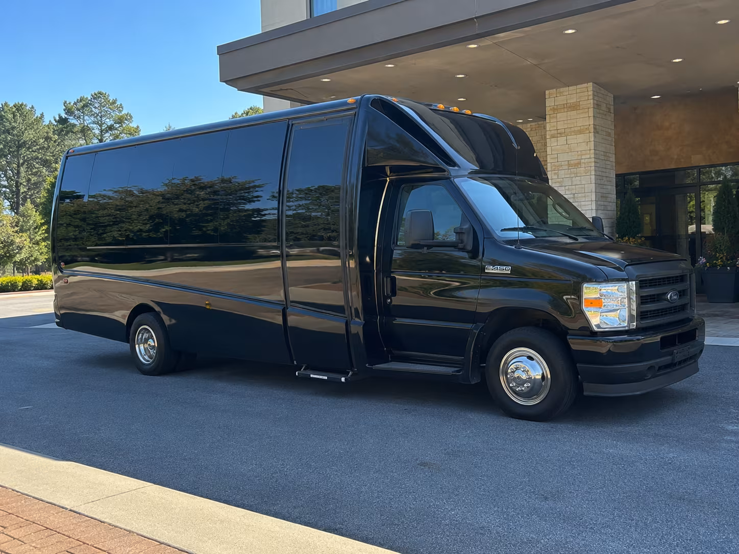 minnetonka business trip bus rentals made easy in minnetonka