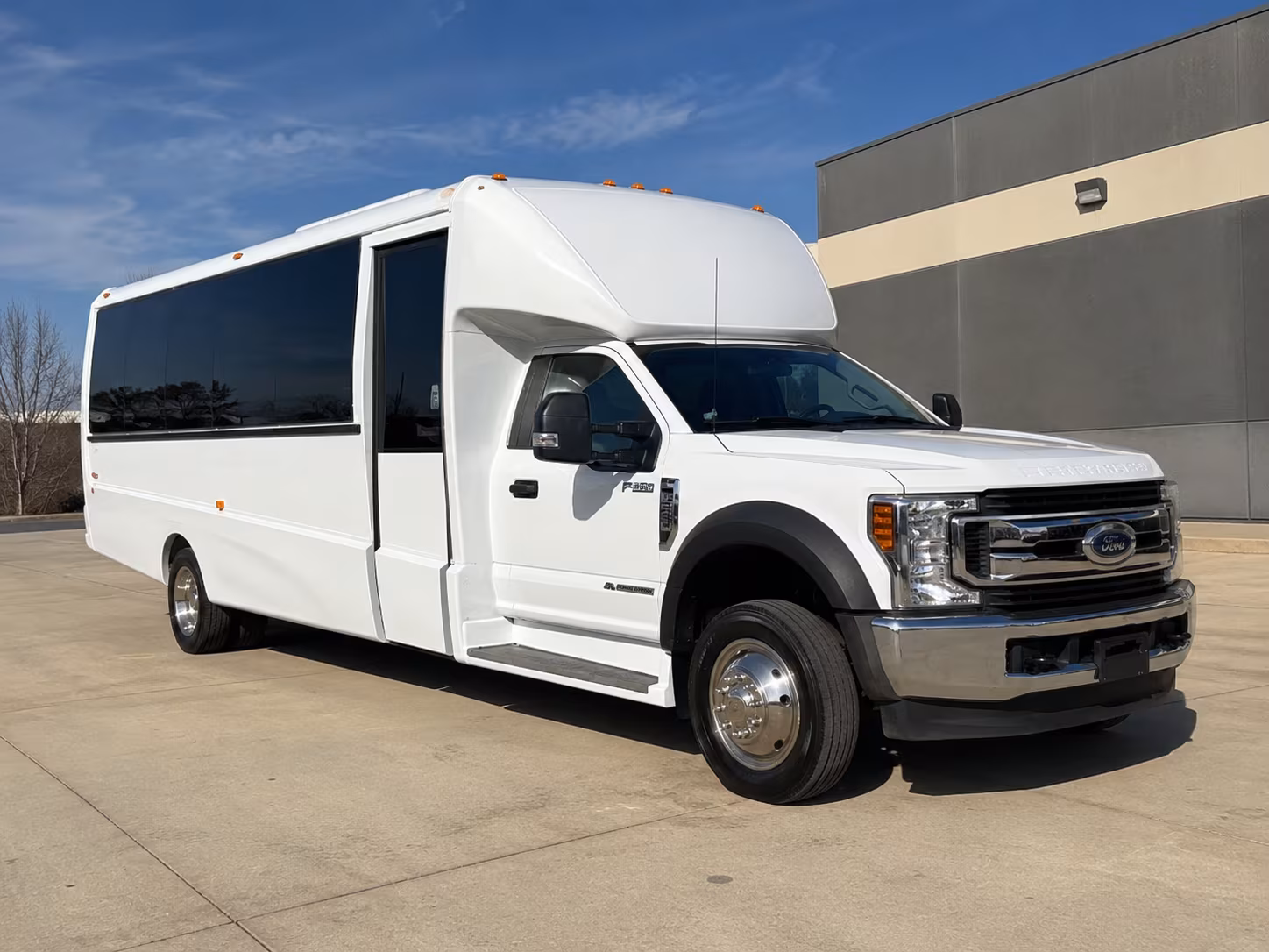 minnetonka coordinate class travel with minnetonka school field trip bus rentals