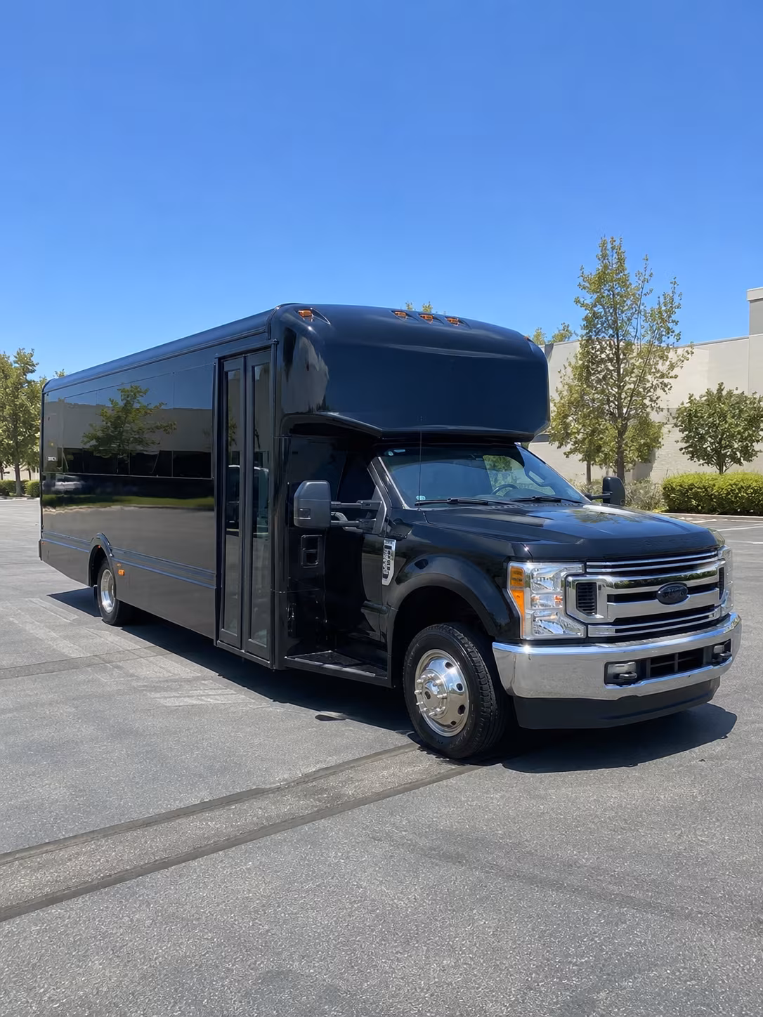 plymouth wedding party bus rental