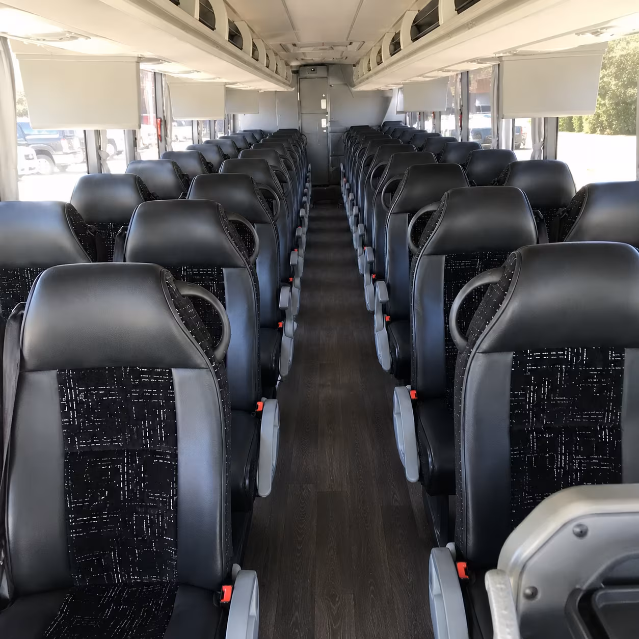 shuttle your team along the i 494 corporate corridor