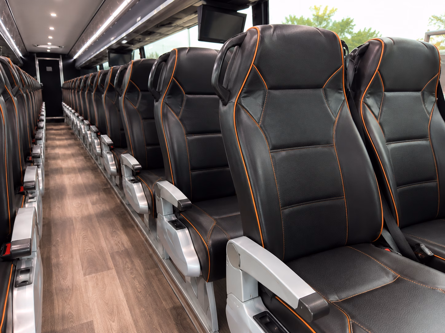 st louis park charter bus rentals for st louis park educational trips