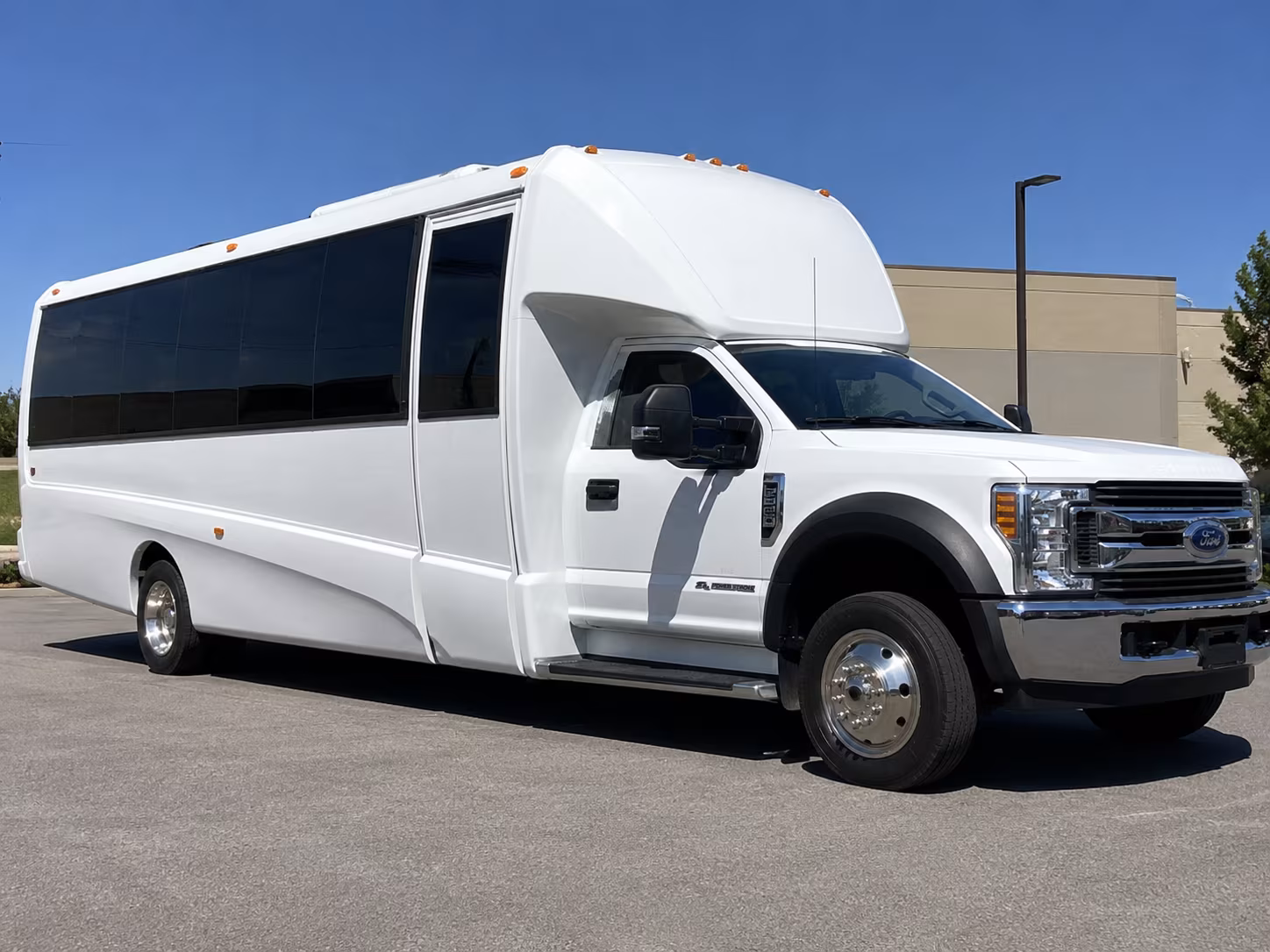 st louis park overnight and multi day charter buses from st louis park